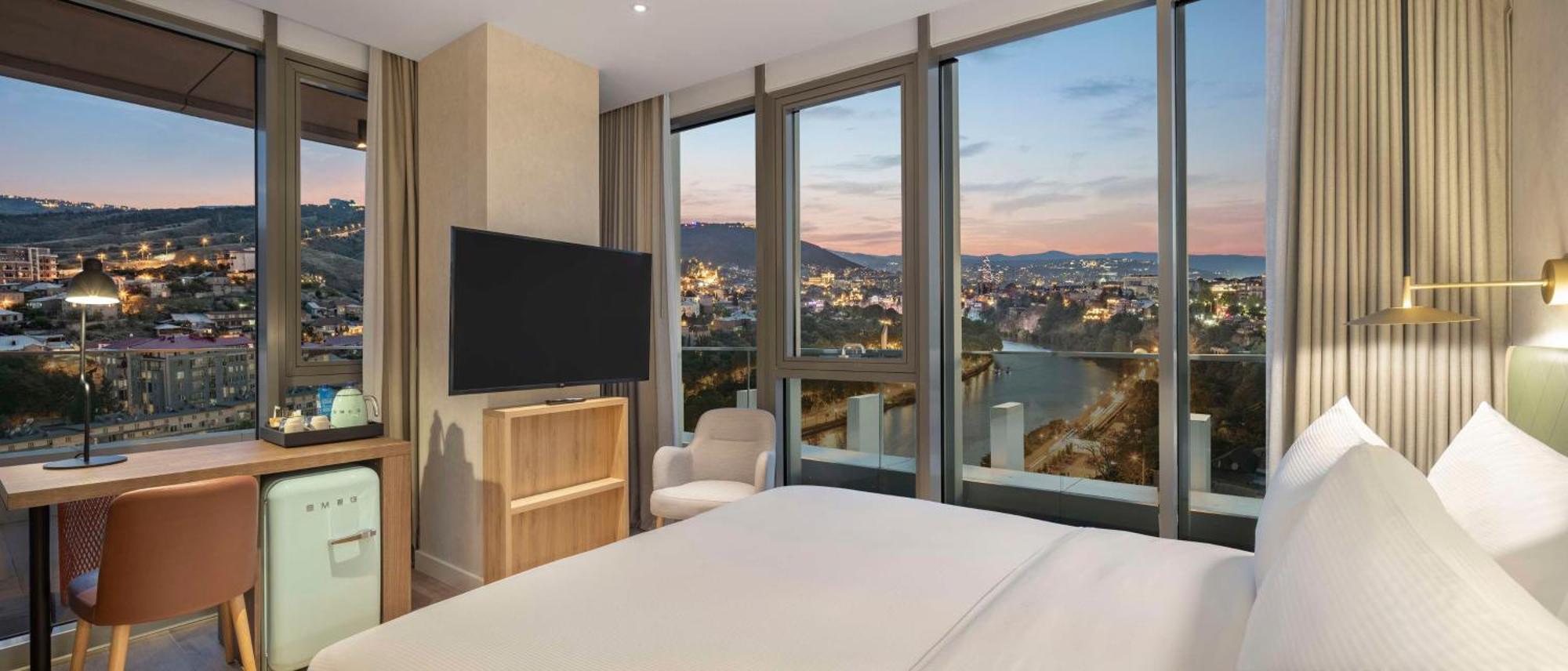 Hilton Garden Inn Tbilisi Riverview Exterior photo