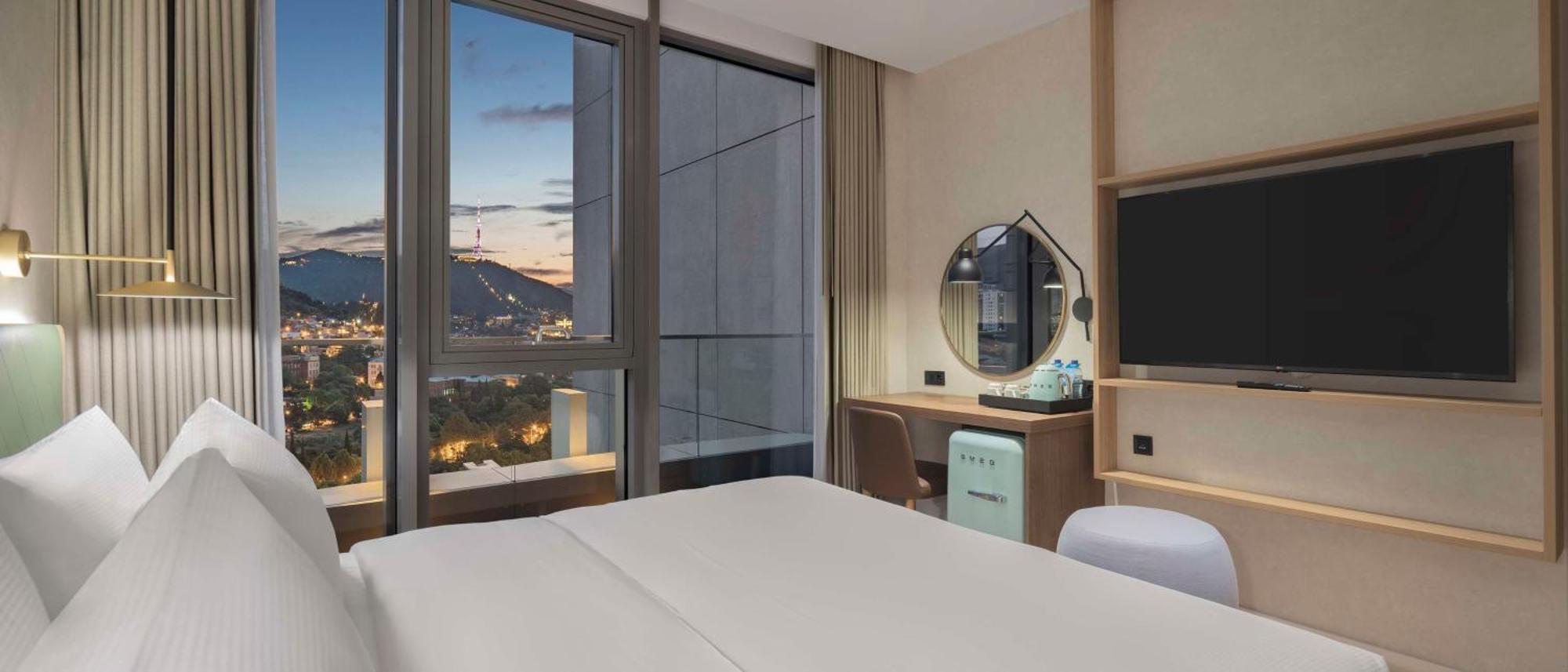 Hilton Garden Inn Tbilisi Riverview Exterior photo