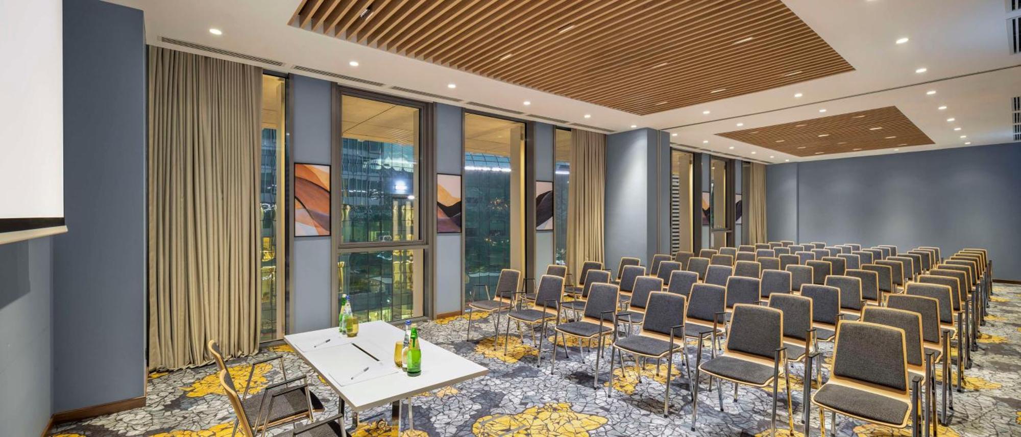 Hilton Garden Inn Tbilisi Riverview Exterior photo
