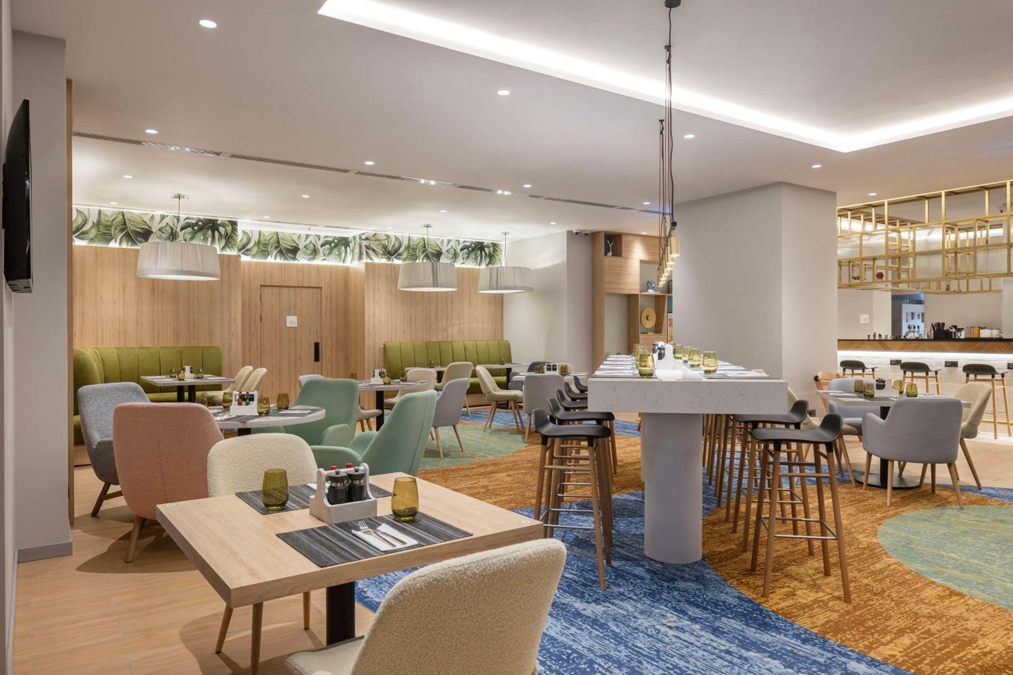Hilton Garden Inn Tbilisi Riverview Exterior photo